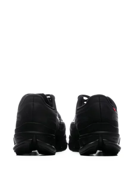 Sneakerși On negru