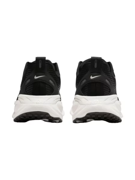Tenisky Nike Vomero biela