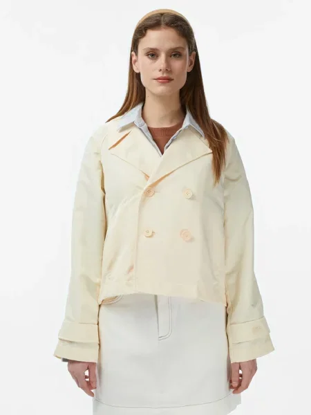 Куртка Lacoste бежева