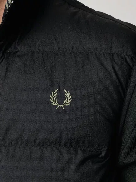 Fred Perry ujjatlan kabát férfi fekete