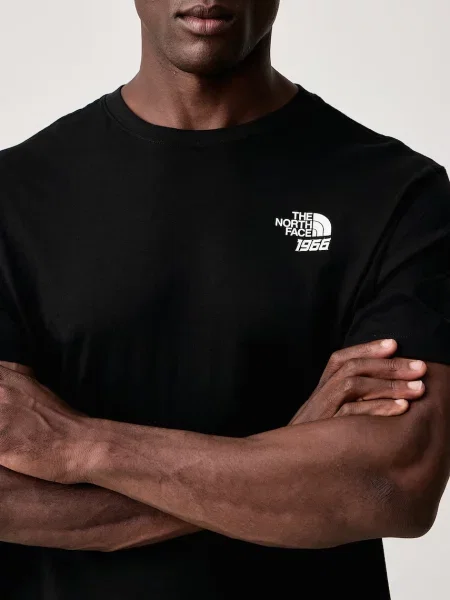 Футболка The North Face