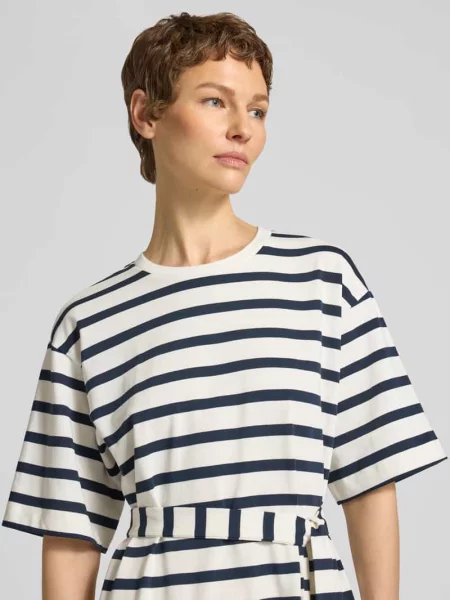 Lejąca sukienka dresowa z czystej bawełny ekologicznej model ESSENTIAL' Selected Femme granatowa