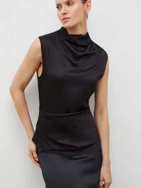 Bluza bez uzorka crna