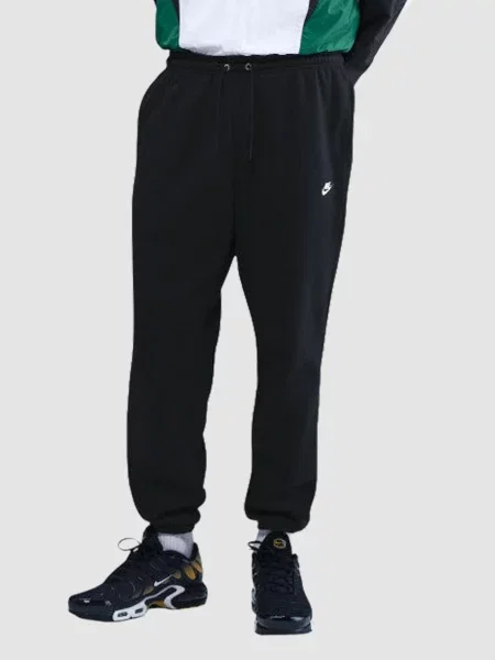 Спортивные штаны Nike черные