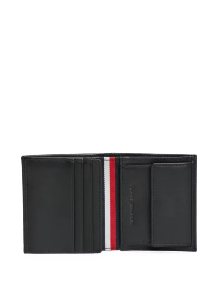 Кожено портмоне Tommy Hilfiger с автограф черно