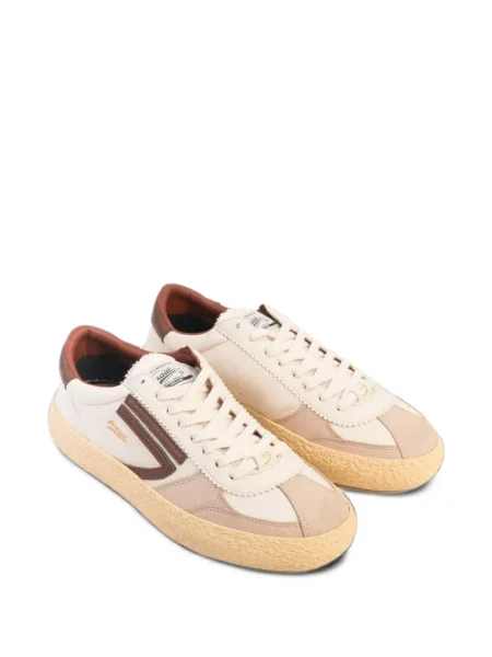 Sneakerși Puraai