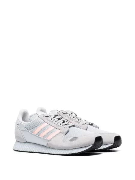 Sneakerși Adidas din piele de căprioară gri