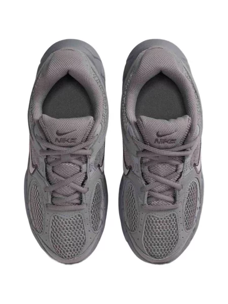 Tenisky Nike sivá