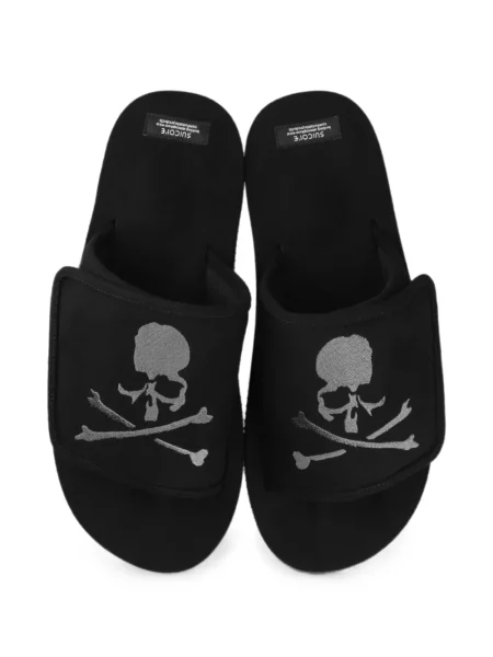 Papuci de casă Mastermind World negru