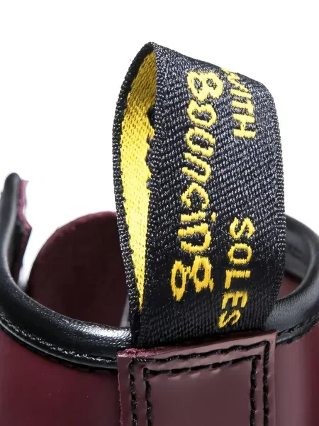 Botine Dr. Martens cu șireturi din piele roșu
