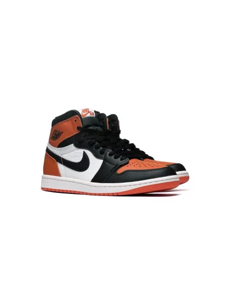 Pantofi Nike retro