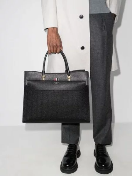 Didelis rankinė Thom Browne juoda