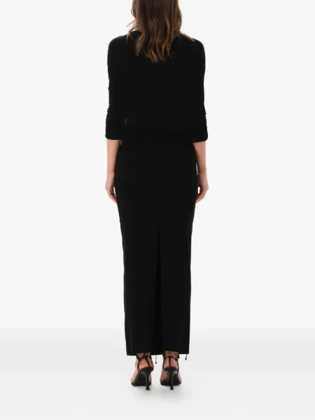 Rochie Manuri drapată de costum negru