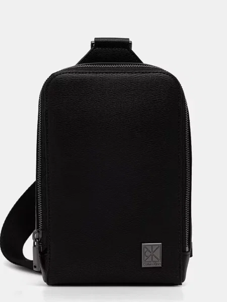 Calvin Klein Ľadvinka Emblem Hw Sling čierna