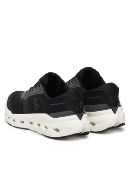 On Tekaški čevlji Cloudrunner 3 črna