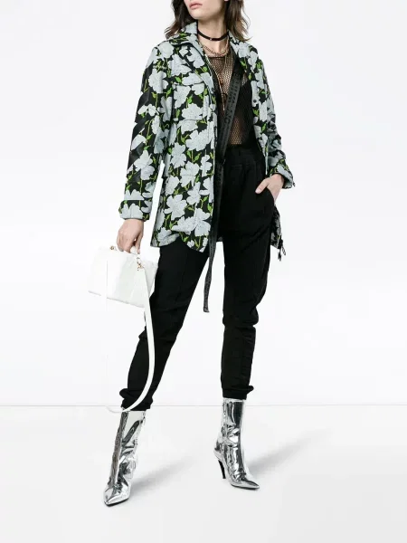 Geacă Off-white cu model floral alb