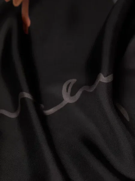 Fular Givenchy de mătase negru