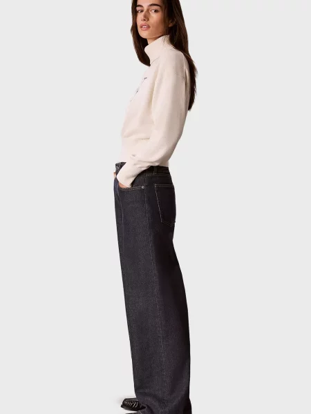 Свитер Calvin Klein с лого белый