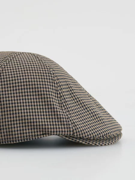 Клетчатая кепка Reserved