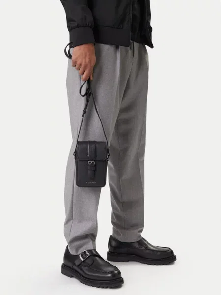 Saszetka Calvin Klein czarna