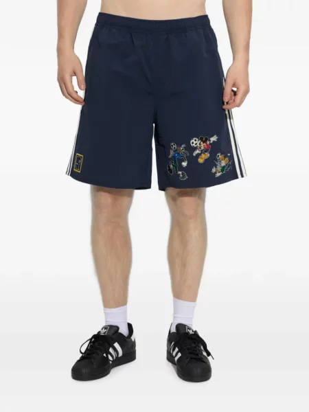 Scurt pantaloni scurți Adidas cu aplicații gri