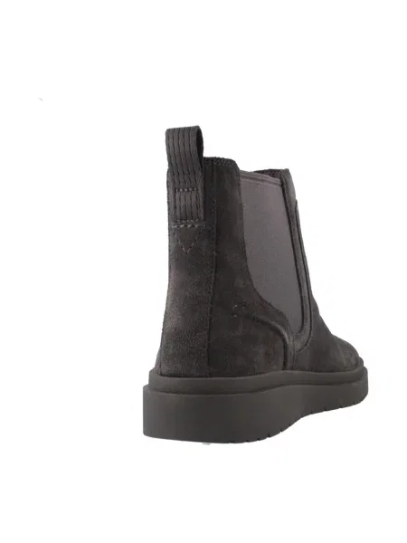 Pantofi Clarks gri