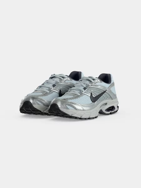 Nike Sportswear Nízke tenisky Air Max Moto svetlomodrá strieborná čierna