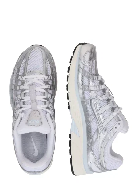 Nike Sportswear Nízke tenisky strieborná biela