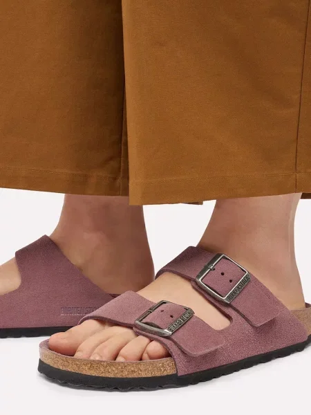 Замшевые шлепанцы Birkenstock