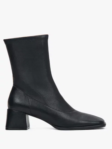 Шкіряні Ботильйони Estro чорний