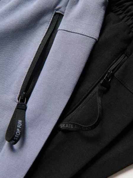 Reserved Спортивні штани jogger чорний