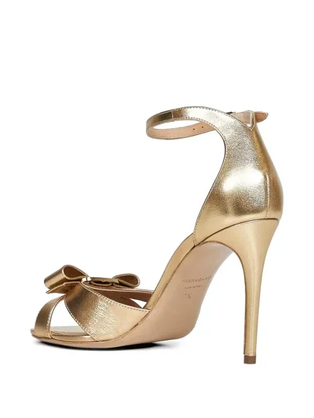 Sandale Ferragamo cu funde
