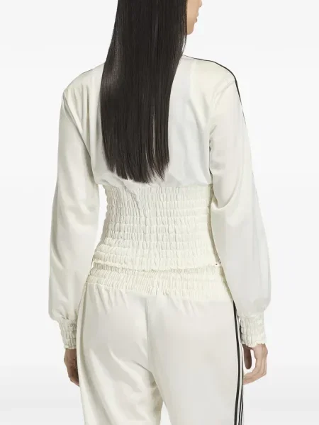 Тениска Adidas на райета с V-образно деколте зелено