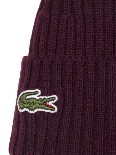 Căciulă Lacoste de lână cu autograf roșu