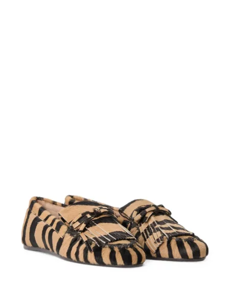 Pantofi loafer Stuart Weitzman cu franjuri maro