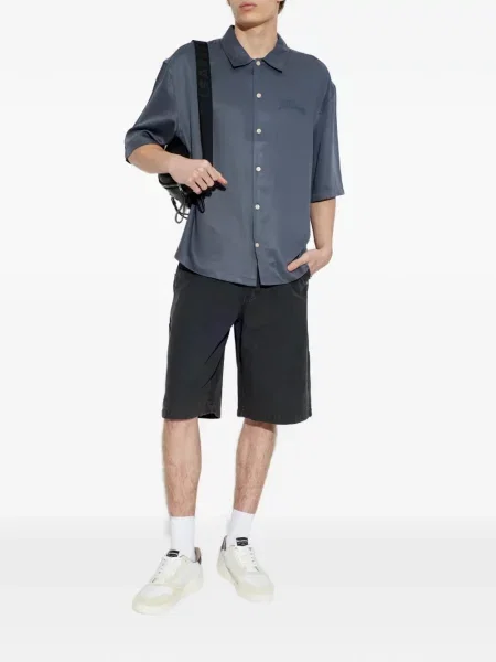Cu centură pantaloni scurți cargo Allsaints negru