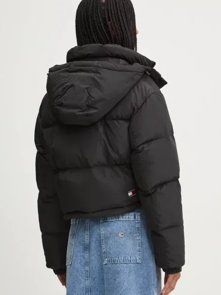 Kurtka jeansowa Tommy Jeans o skróconej długości czarna