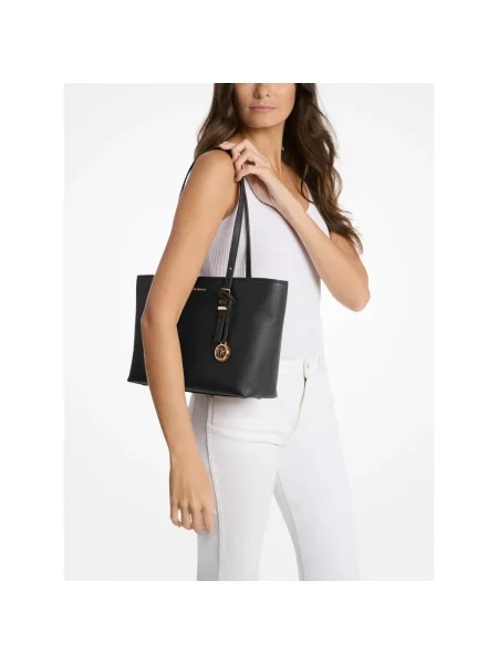 Kabelka MICHAEL Michael Kors Quinn černá