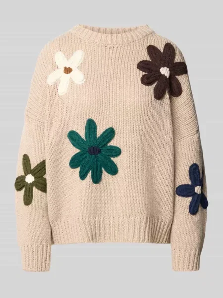 Sweter z dzianiny o kroju relaxed fit z kwiatowym haftem Apricot biały