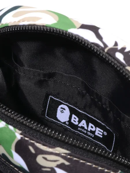 Geantă A Bathing Ape® cu imagine cu model camuflaj verde