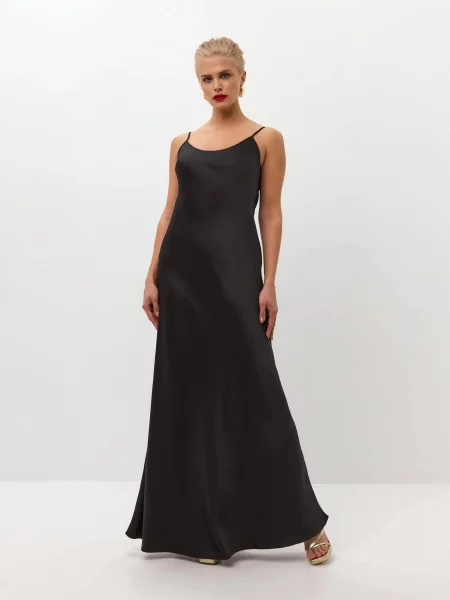 Serena Silueta Šaty Maxi satin slip dress Serene'' čierna