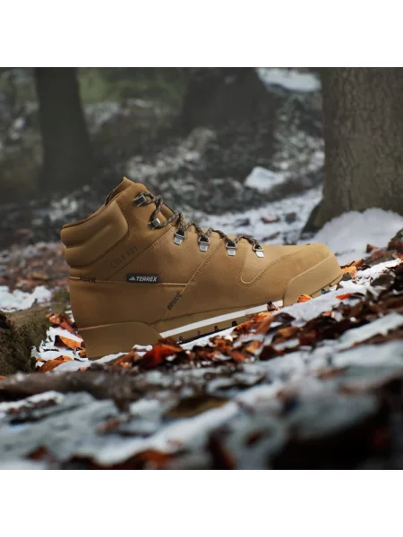 Adidas Terrex Snowpitch Cold.Rdy Mężczyźni Buty sportowe adidas Performance Size: brązowy