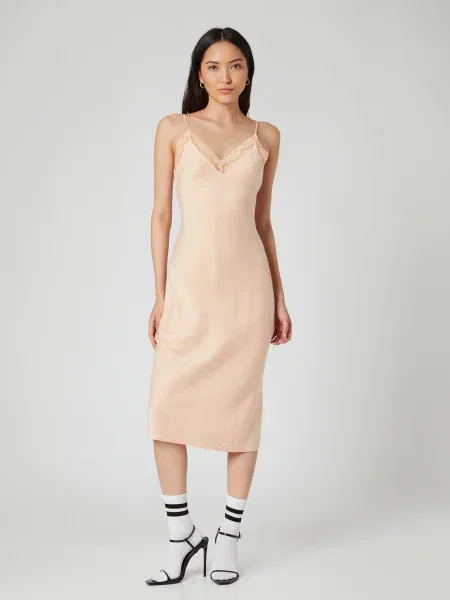 Daahls by Emma Roberts exclusively for ABOUT YOU Rochie de cocktail Romy caisă portocaliu