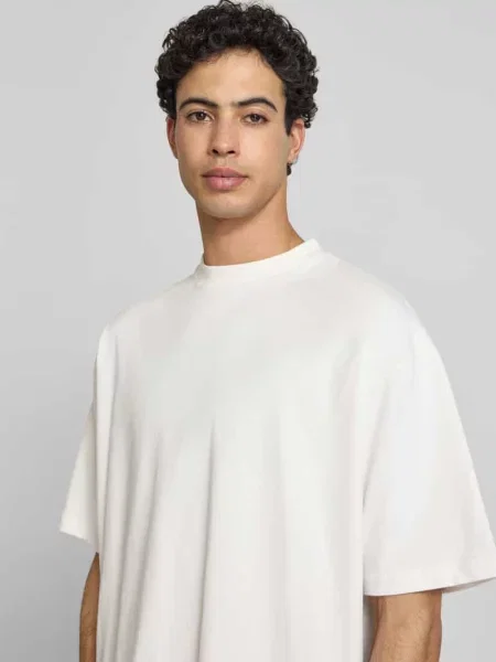 Oversized t-shirt z okrągłym dekoltem Prohibited biała