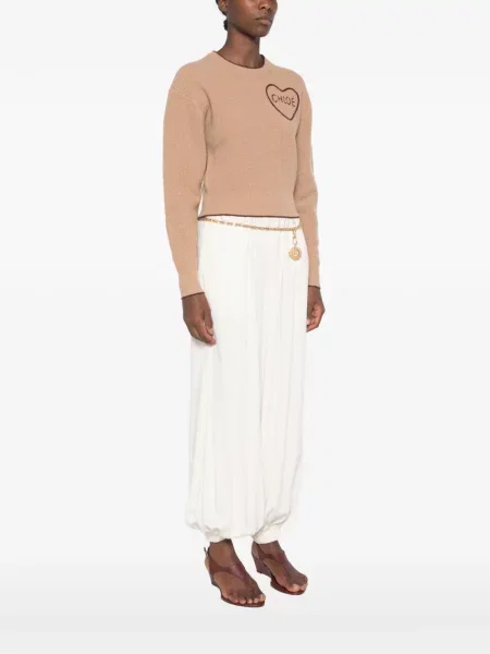 Pulover Chloé cu motiv cu inimi