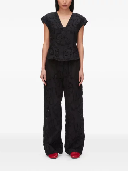 Bluzka 3.1 Phillip Lim w kwiatki z dekoltem w serek czarna