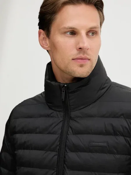 Calvin Klein Kabát fekete