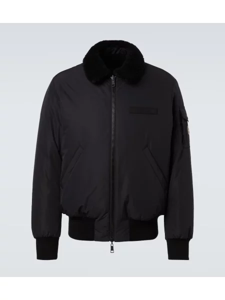 Pernata jakna Moncler crna