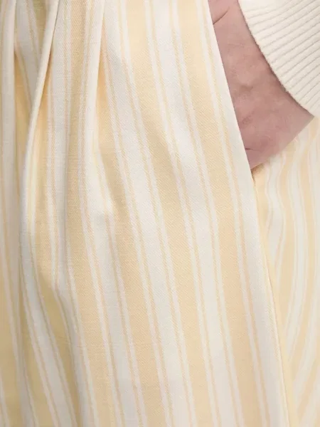 Pantaloni Never Fully Dressed cu dungi plisate galben