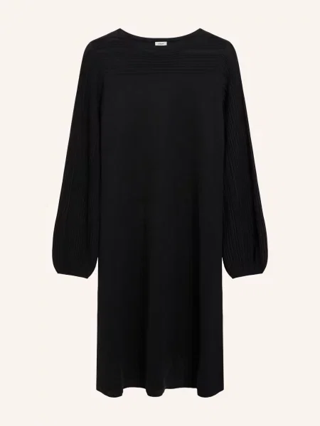 S.Oliver Black Label Pletené Šaty Z Kombinace Materiálů černá